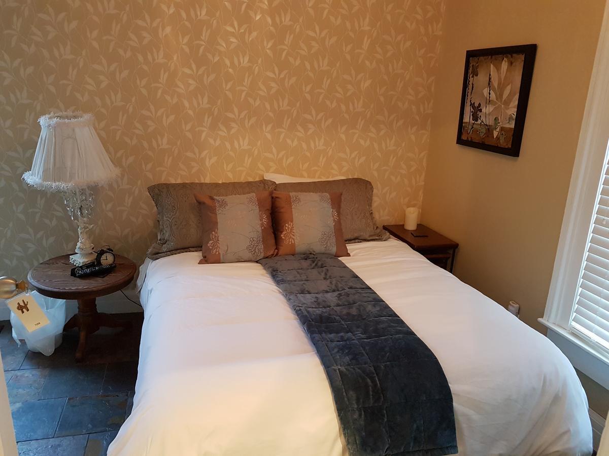 Hellemsfield Inn & Bed And Breakfast Kingsville Dış mekan fotoğraf