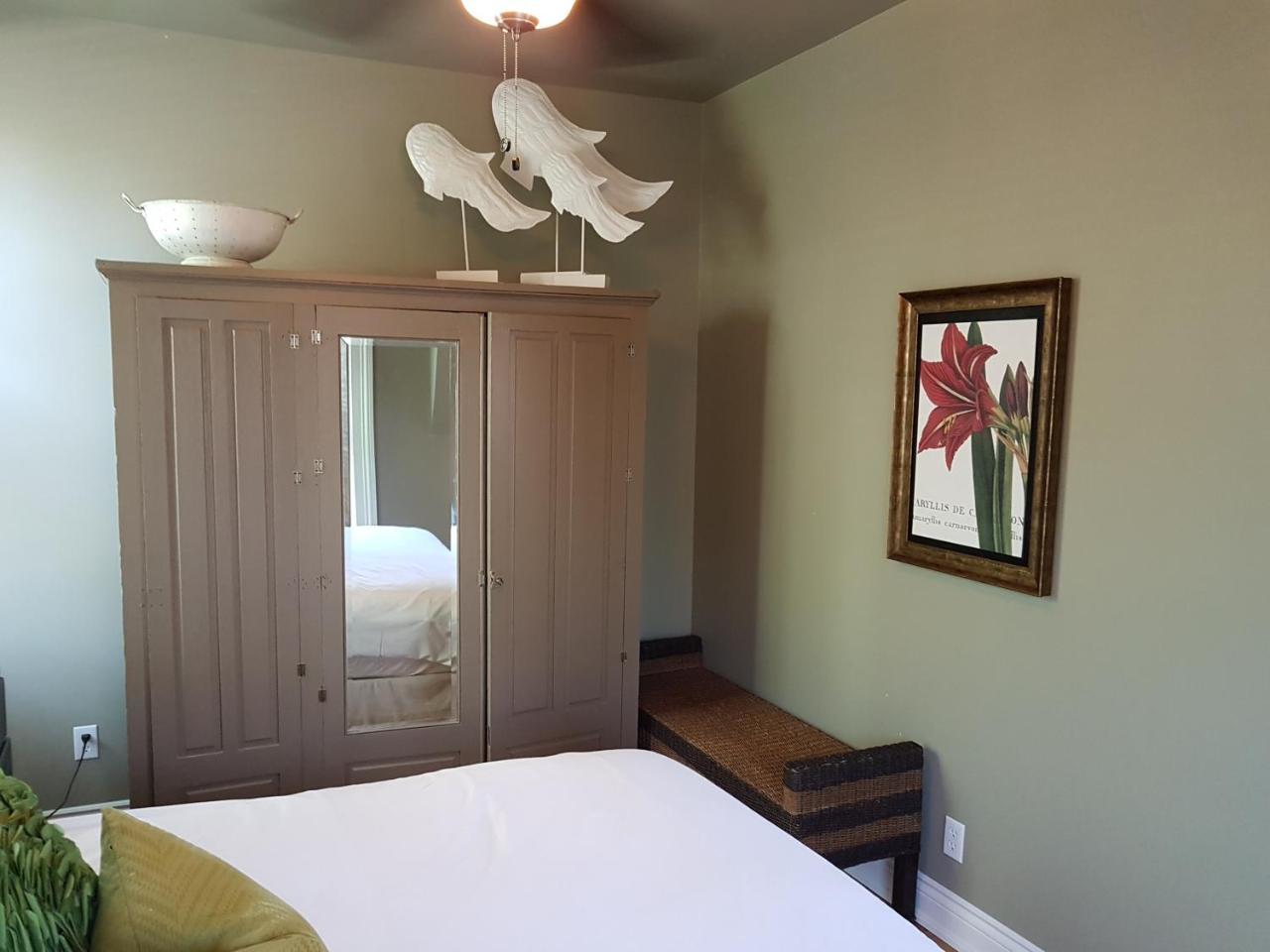 Hellemsfield Inn & Bed And Breakfast Kingsville Dış mekan fotoğraf
